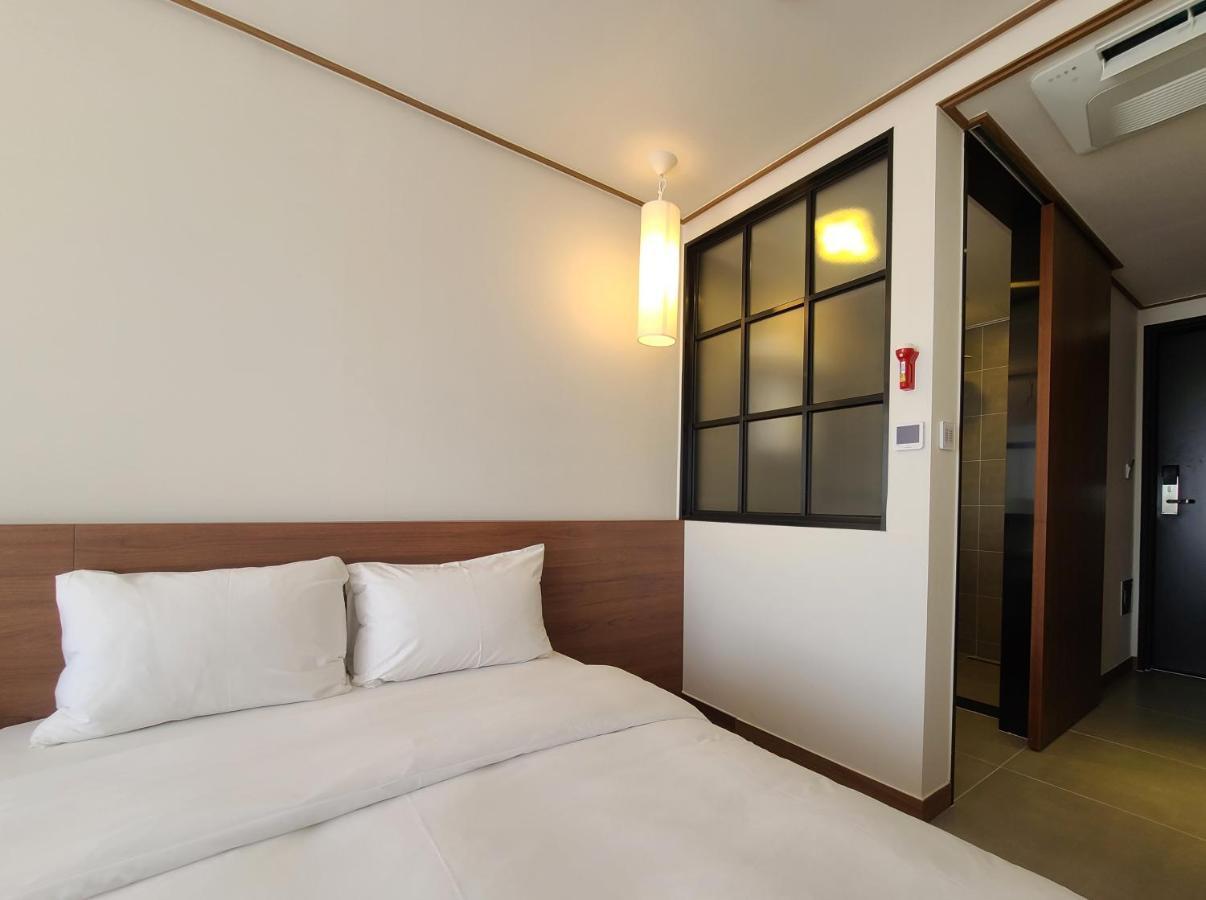 Tamara Jeju Hotel Seogwipo Exterior foto