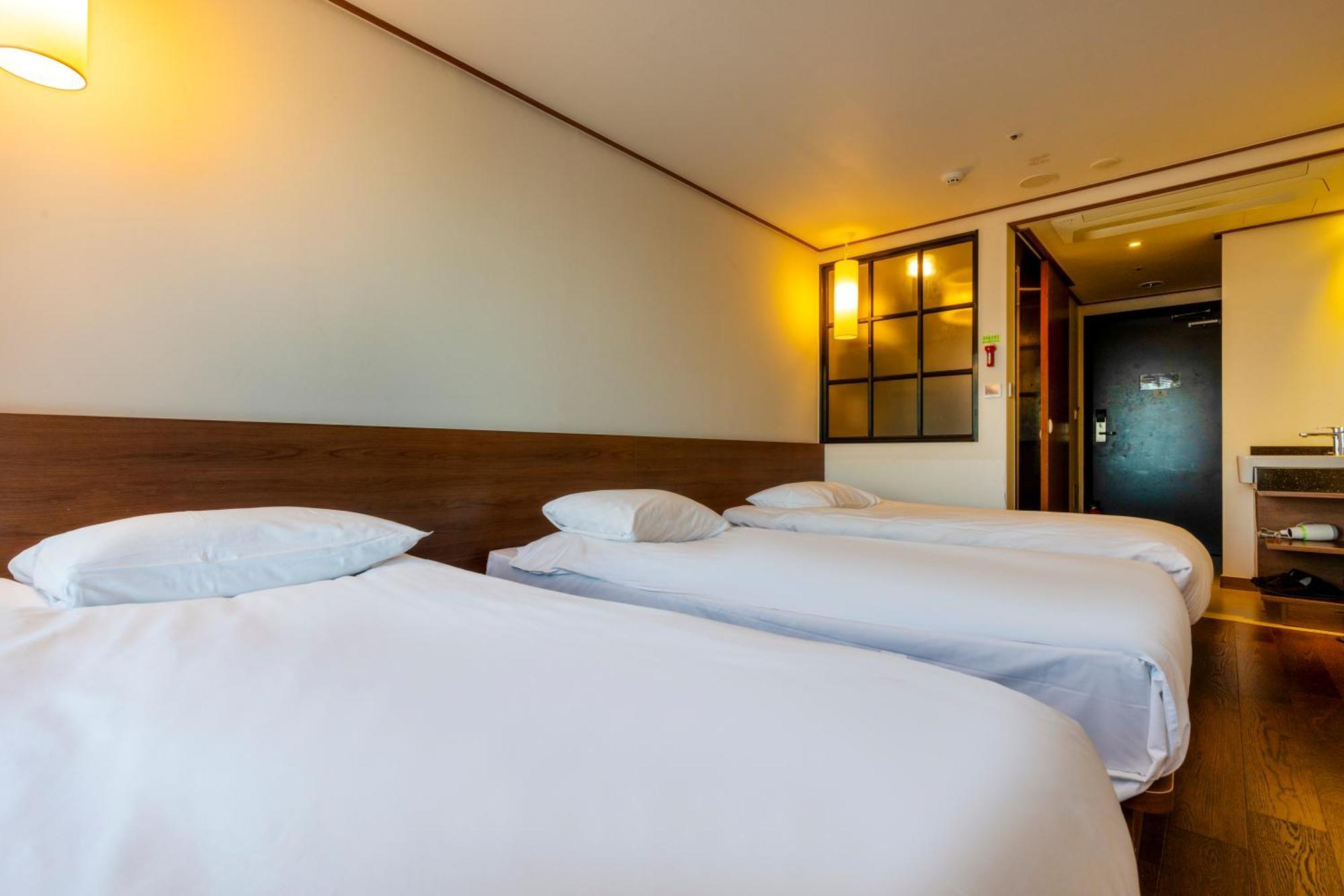 Tamara Jeju Hotel Seogwipo Exterior foto