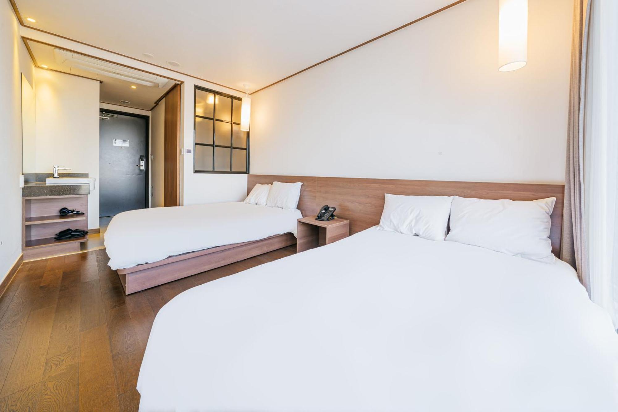 Tamara Jeju Hotel Seogwipo Exterior foto