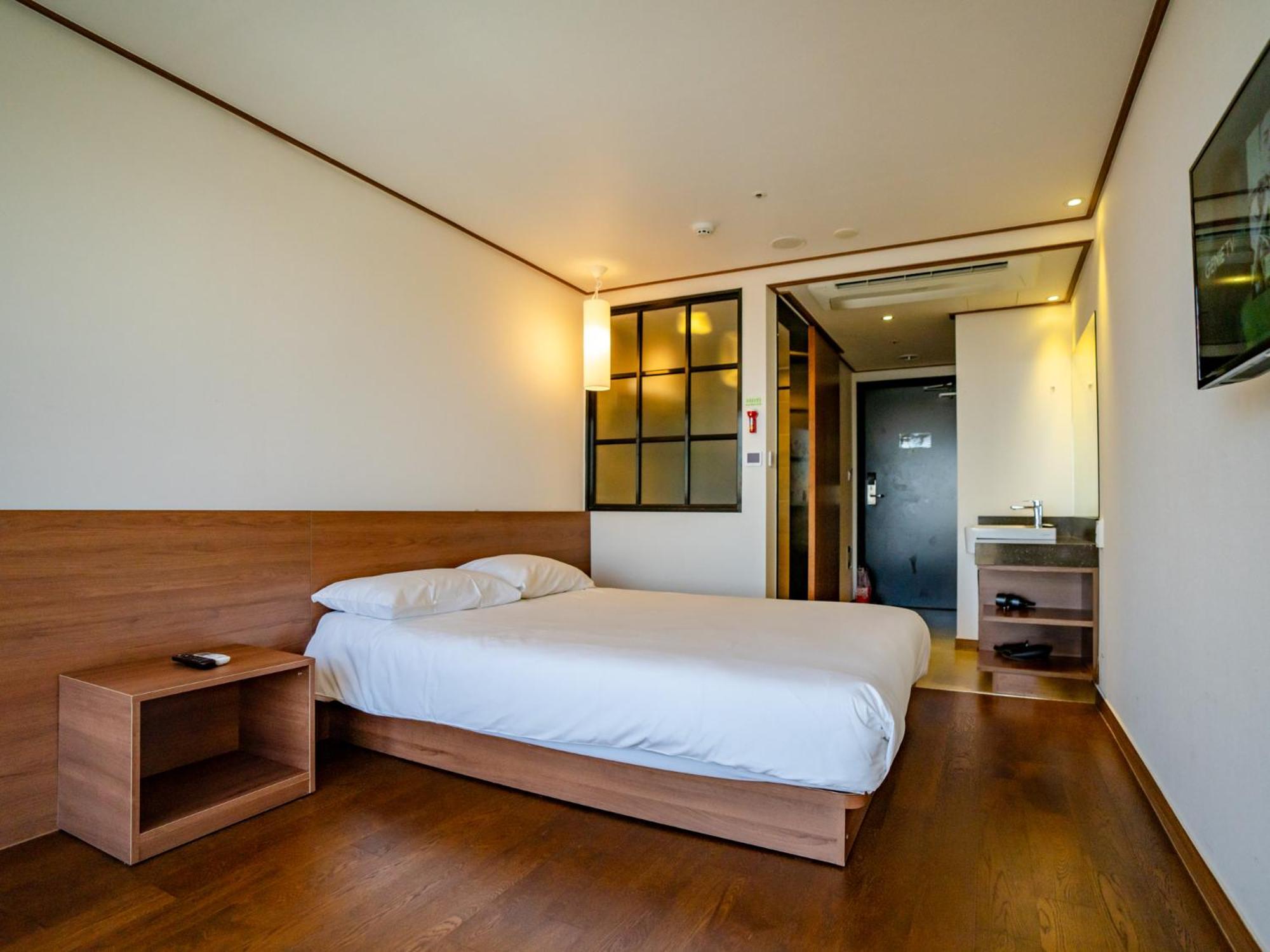 Tamara Jeju Hotel Seogwipo Exterior foto